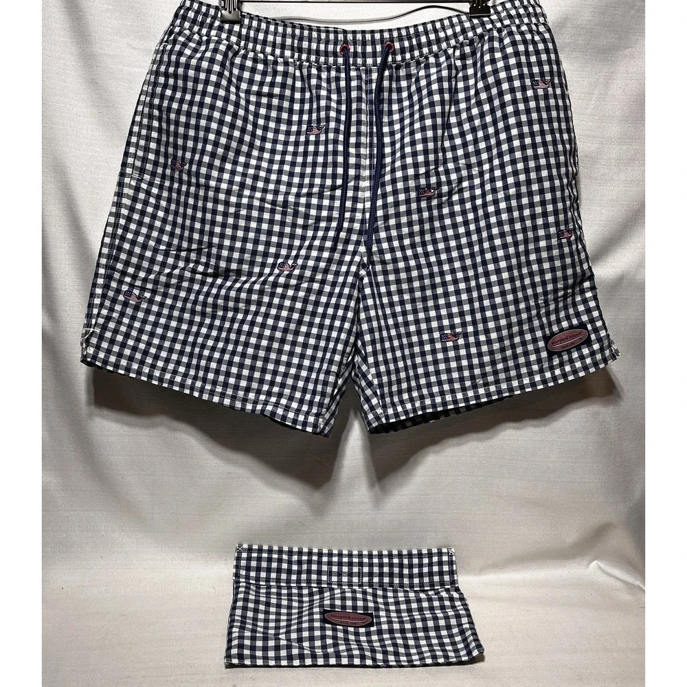 Vineyard Vines Embroidered Whales Swim Trunks Size L Pockets Lined USA W/ Pouch